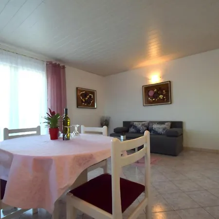 Marinela 2 By Interhome * Njivice